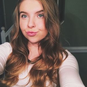 Meet your Posher, Alecia